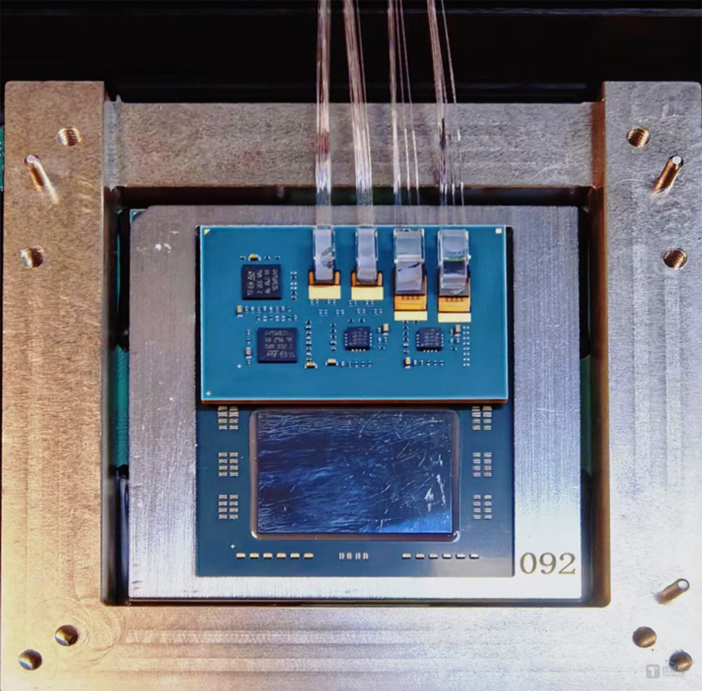 China’s First xPU-CPO Optoelectronic Co-Packaged Prototype System